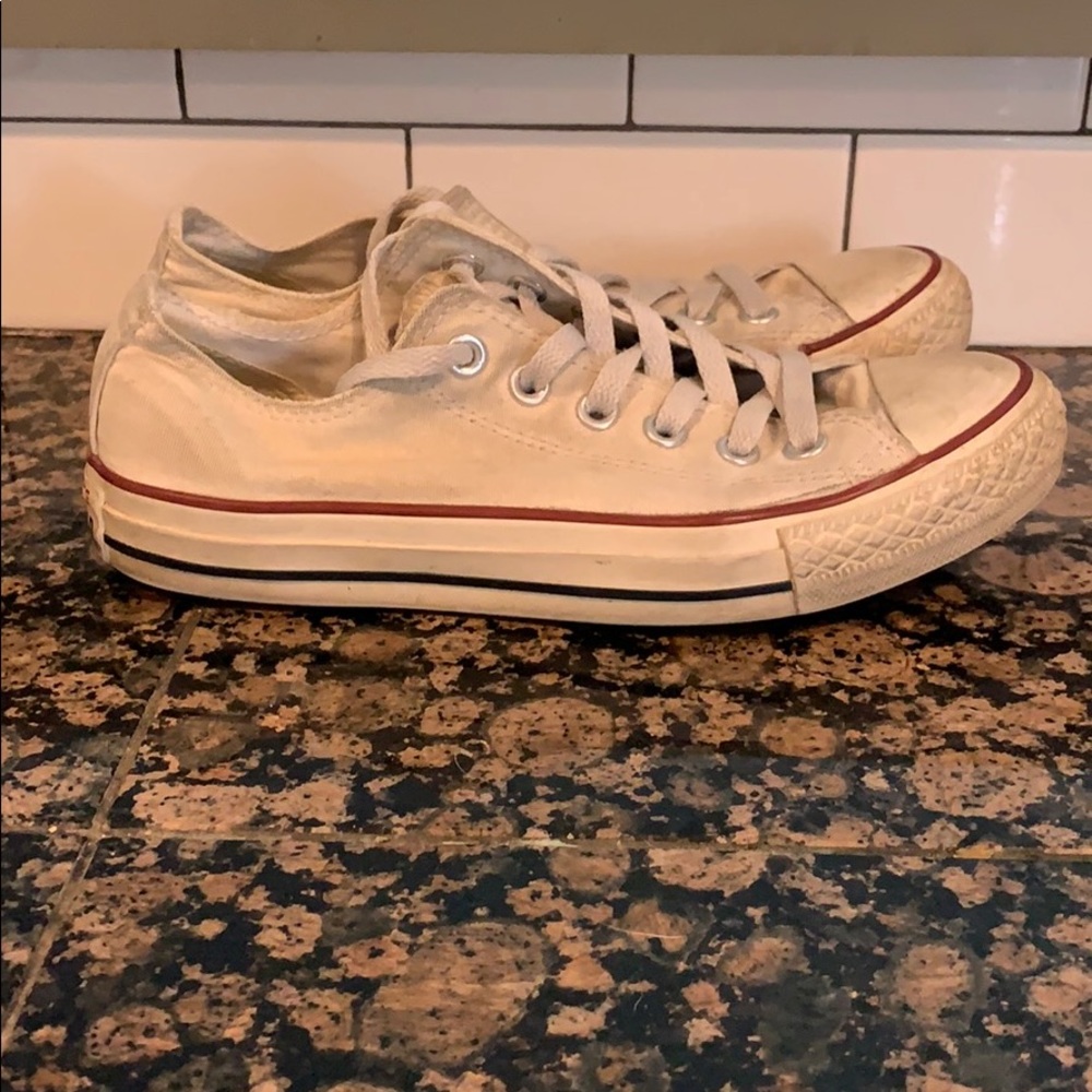 White converse